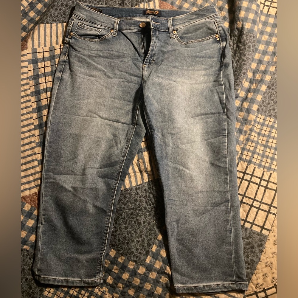 Seven7 Blue Straight Leg Ankle Jeanswith Vintage Wash size 12